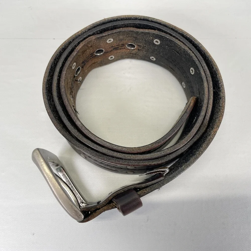 Carhartt Belt Mens Medium Brown Genuine Leather Grommet Rivet Workwear 2216